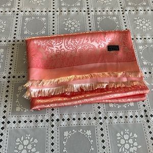 Stunning brand new 100% Turkish peach silk scarf.
Large 68 inches by 27 inches.
